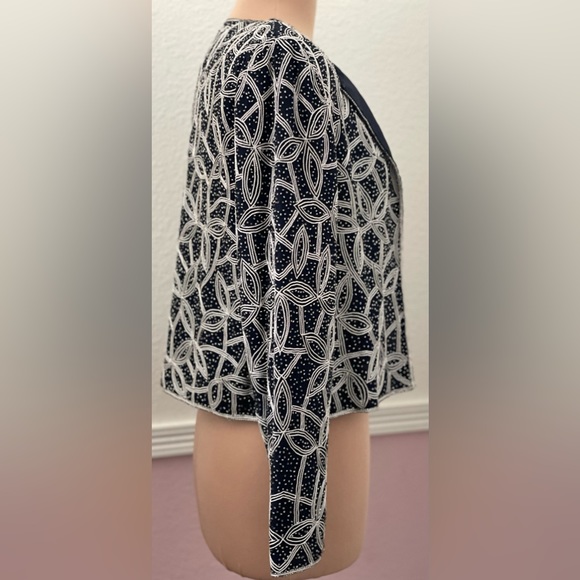 Vintage 💯 Silk Jacket - Picture 6 of 15